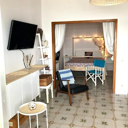 Vacanzenaxos - Casa Frontemare *